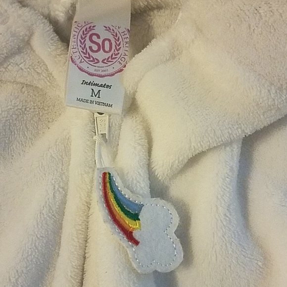 Adult unicorn onsie - Picture 3 of 6